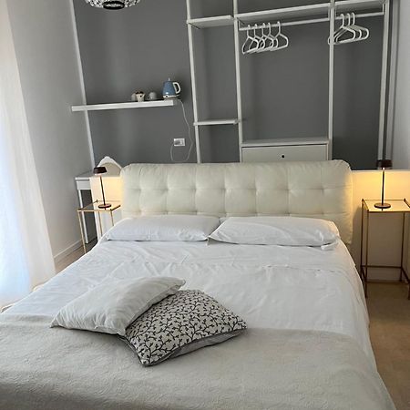 Bed and Breakfast Fleur Blanche Верона Экстерьер фото